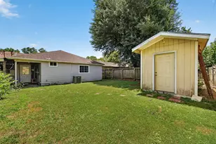 5146 Markwood Ln, Houston, TX 77053 - Photo 15