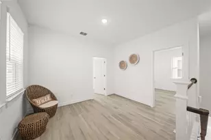 2304 Via Cami Ln, Houston, TX 77051 - Photo 19