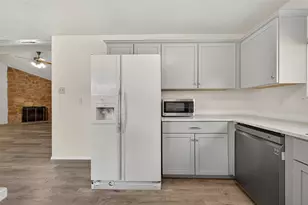 1915 Aldates Dr, Houston, TX 77015 - Photo 17