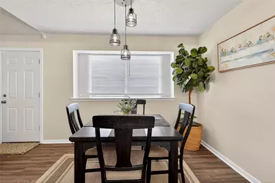 9514 Marblemount Drive, Houston, TX 77064 - Photo 9