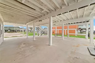 610 Seashell Dr, Freeport, TX 77541 - Photo 27