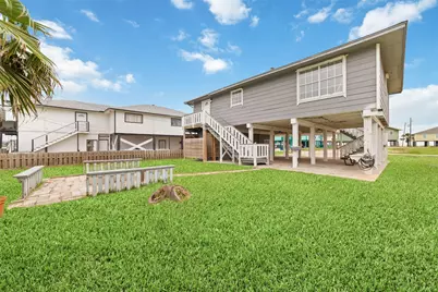 610 Seashell Drive, Freeport, TX 77541 - Photo 3