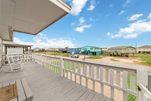 610 Seashell Dr, Freeport, TX 77541 - Photo 9