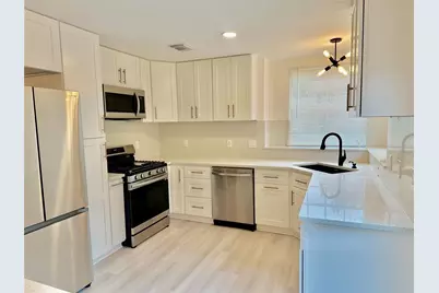 15427 Swan Creek Drive, Houston, TX 77095 - Photo 3