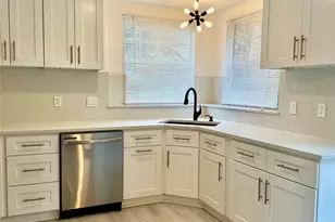 15427 Swan Creek Dr, Houston, TX 77095 - Photo 3