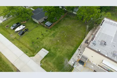 2607 23rd Street, Dickinson, TX 77539 - Photo 5