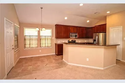 1707 Stieler Drive, Houston, TX 77049 - Photo 7