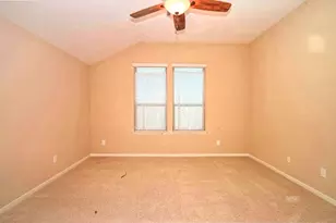 1707 Stieler Dr, Houston, TX 77049 - Photo 9