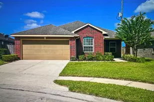 1707 Stieler Dr, Houston, TX 77049 - Photo 1