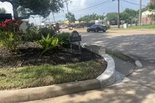3600 Jeanetta St, Houston, TX 77063 - Photo 7