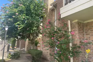 3600 Jeanetta St, Houston, TX 77063 - Photo 3
