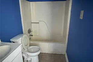 516 Holiday Dr, Galveston, TX 77550 - Photo 15