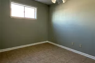 516 Holiday Dr, Galveston, TX 77550 - Photo 11