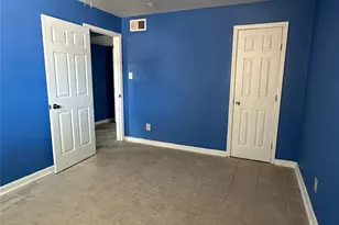 516 Holiday Dr, Galveston, TX 77550 - Photo 9