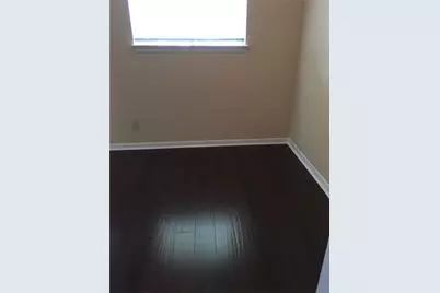 275 N 7th Street #2, Beaumont, TX 77702 - Photo 5