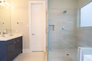 1613 Wheeler St, Houston, TX 77004 - Photo 23