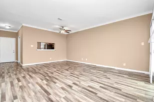 12400 Brookglade Circle, Houston, TX 77099 - Photo 9