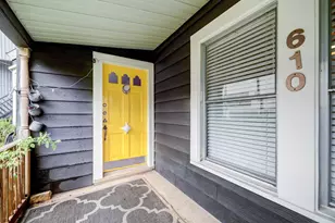 610 Oakley St, Houston, TX 77006 - Photo 3