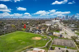 4720 Capitol St, Houston, TX 77011 - Photo 3