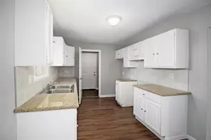 7 Talisman Ct, Houston, TX 77076 - Photo 13