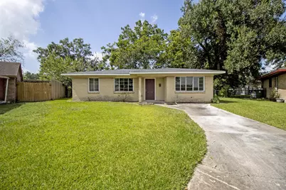 7 Talisman Court, Houston, TX 77076 - Photo 1