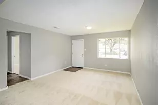 7 Talisman Ct, Houston, TX 77076 - Photo 7