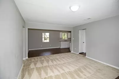 7 Talisman Court, Houston, TX 77076 - Photo 9
