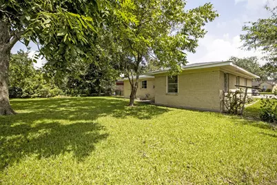7 Talisman Court, Houston, TX 77076 - Photo 27