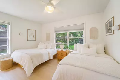 515 S Belknap Street, Sugar Land, TX 77478 - Photo 3