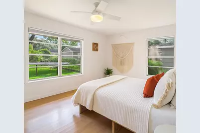 515 S Belknap Street, Sugar Land, TX 77478 - Photo 7