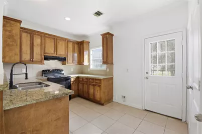 4306 Maggie Street #B, Houston, TX 77051 - Photo 13