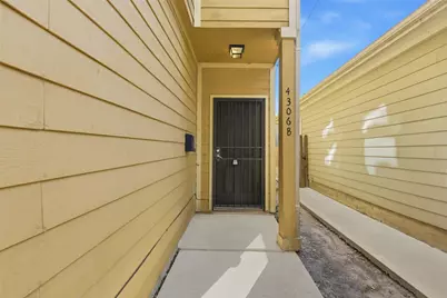 4306 Maggie Street #B, Houston, TX 77051 - Photo 3