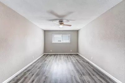 523 Spring Drive #4, Pasadena, TX 77504 - Photo 3