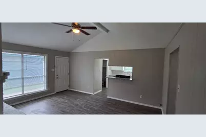 11122 Thackery Lane, Houston, TX 77016 - Photo 7