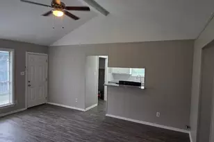 11122 Thackery Ln, Houston, TX 77016 - Photo 7