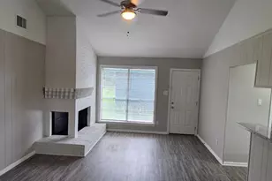 11122 Thackery Ln, Houston, TX 77016 - Photo 3
