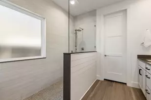 13757 Rising Sun Ln, Conroe, TX 77384 - Photo 17