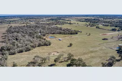35684 Howell Road, Waller, TX 77484 - Photo 9