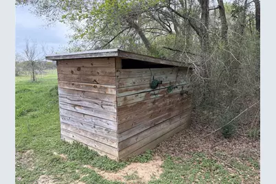 35684 Howell Road, Waller, TX 77484 - Photo 19