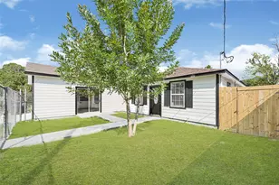 7625 Touchstone St, Houston, TX 77028 - Photo 5