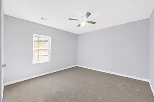 7625 Touchstone St, Houston, TX 77028 - Photo 23