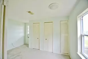 1112 7th St, San Leon, TX 77539 - Photo 9
