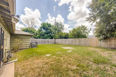 5614 Westover Street, Houston, TX 77033 - Photo 21
