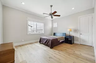 7511 Viano Ln, Houston, TX 77055 - Photo 17