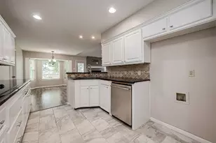 131 Cove Cir, Conroe, TX 77356 - Photo 31