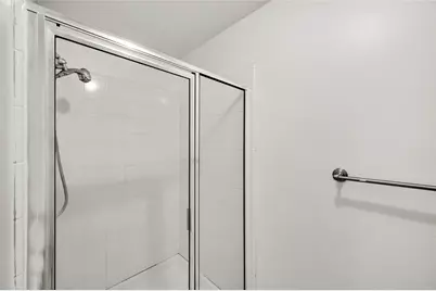 1719 Redwing Bluff Drive, Houston, TX 77009 - Photo 31