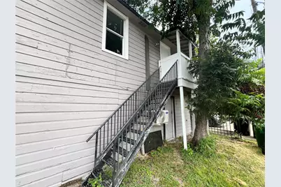 1514 1/5 W 14th Street, Houston, TX 77008 - Photo 1