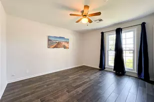 45 Adler Cir, Galveston, TX 77551 - Photo 9