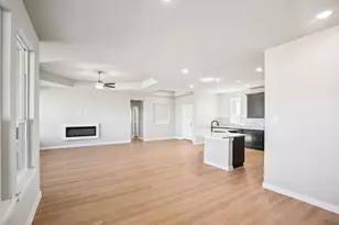 1292 Westfork Dr, Sealy, TX 77474 - Photo 9