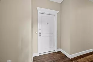 2400 N Braeswood Blvd, Houston, TX 77030 - Photo 7